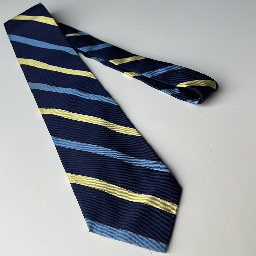 BROOKS BROTHERS TIE